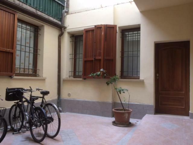 Suite Del Borgo - Affittacamere - Guest House Болонья Екстер'єр фото