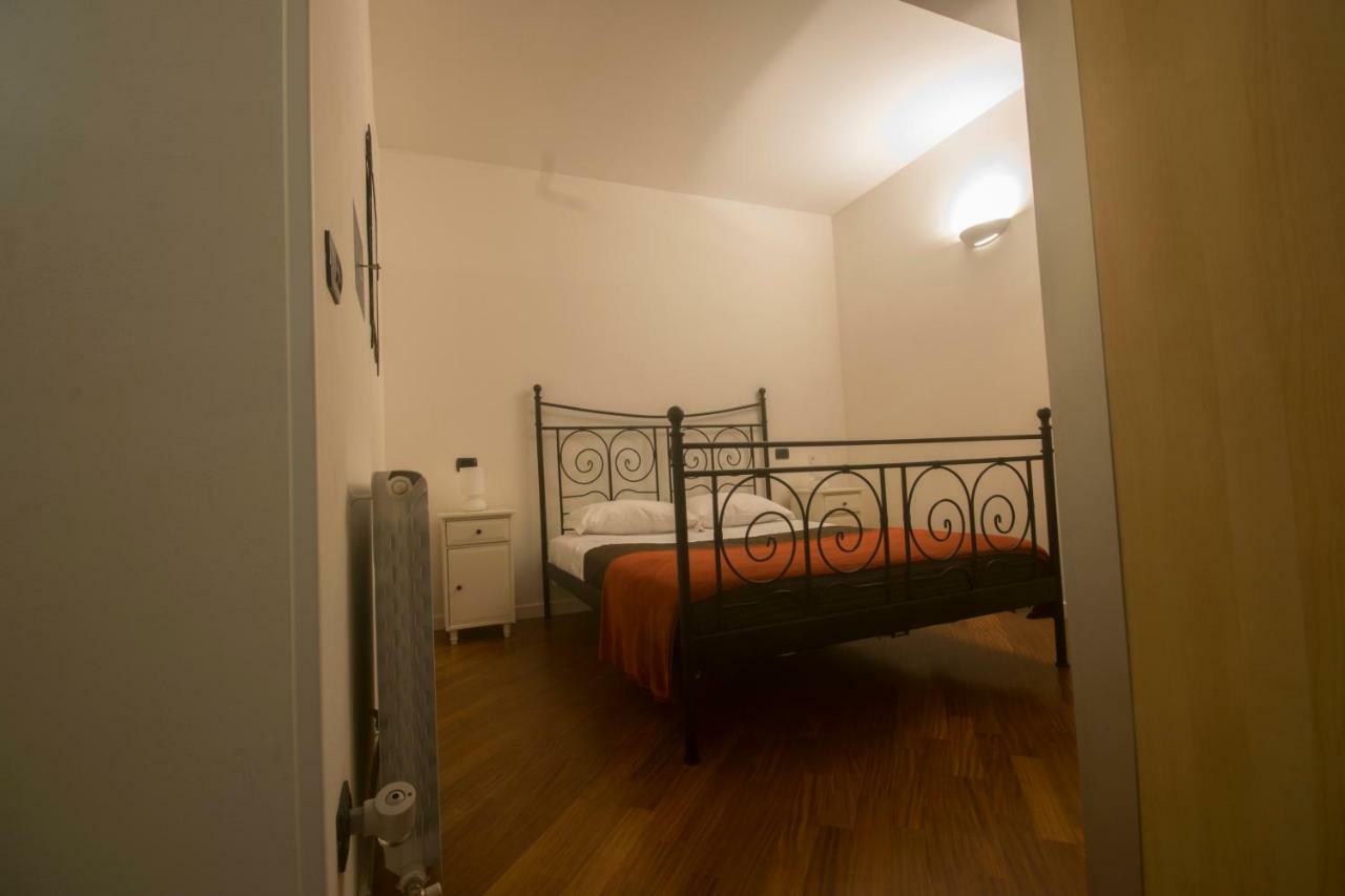 Suite Del Borgo - Affittacamere - Guest House Болонья Екстер'єр фото