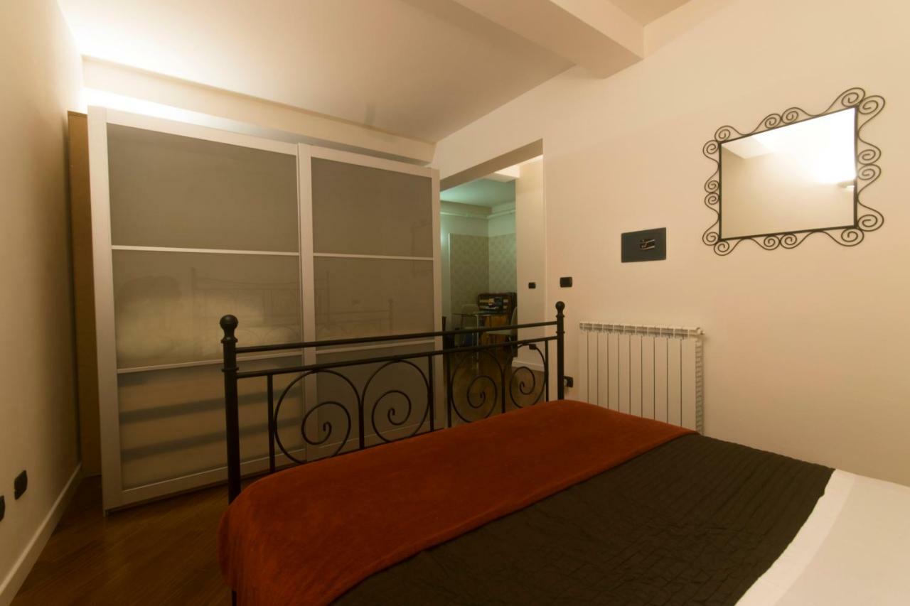 Suite Del Borgo - Affittacamere - Guest House Болонья Екстер'єр фото