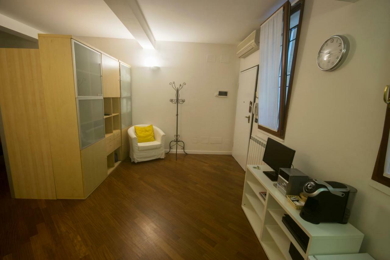 Suite Del Borgo - Affittacamere - Guest House Болонья Екстер'єр фото