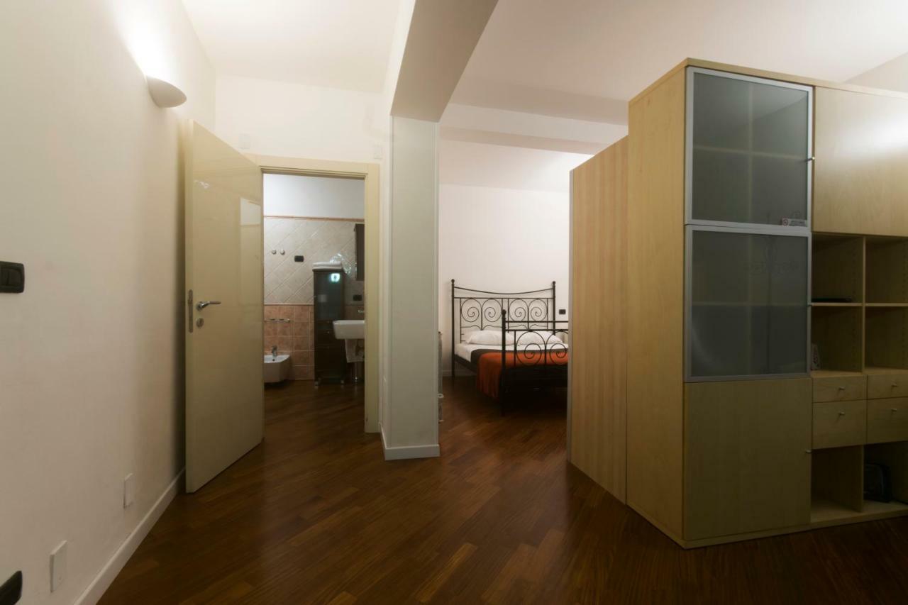 Suite Del Borgo - Affittacamere - Guest House Болонья Екстер'єр фото
