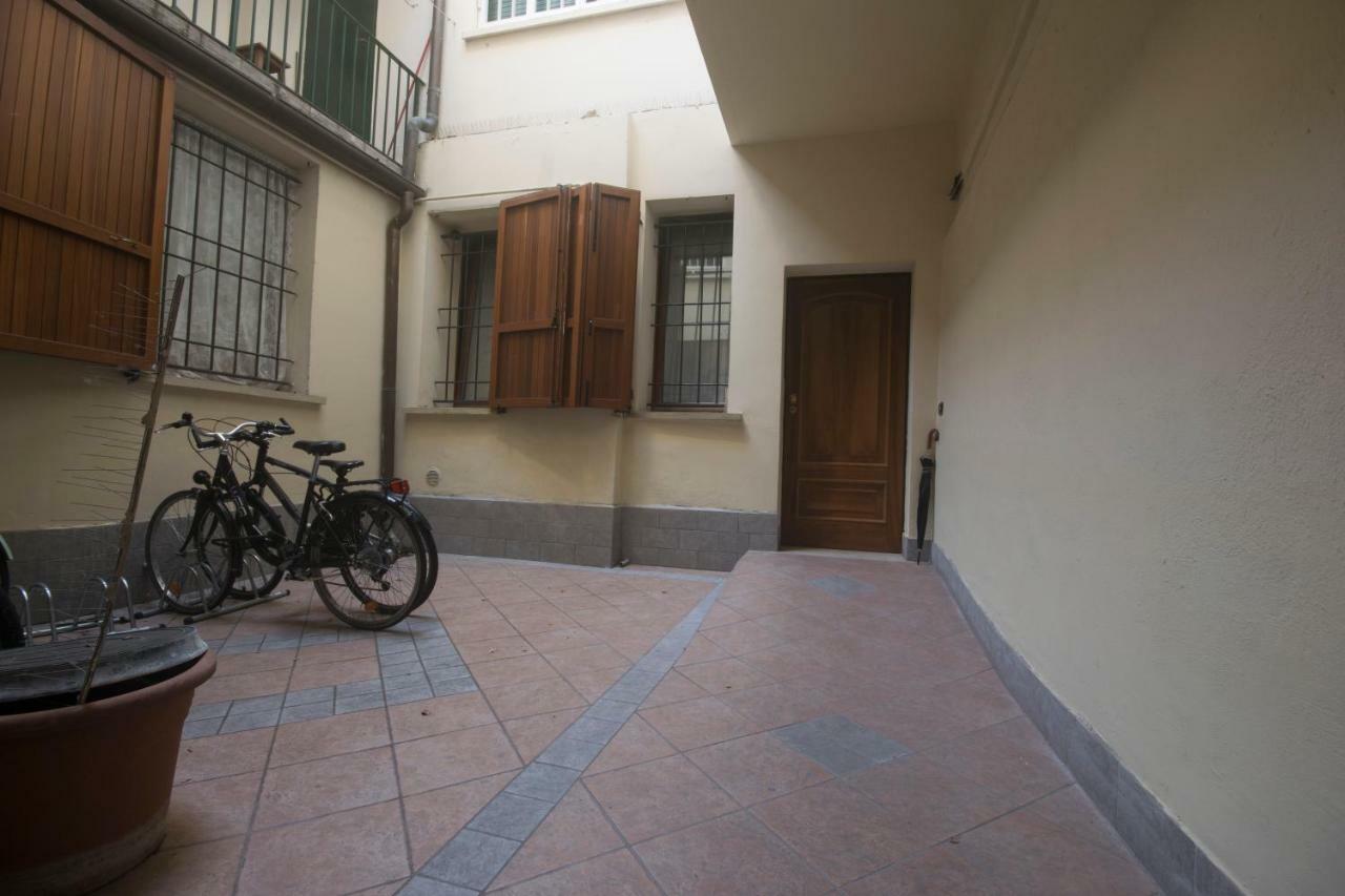 Suite Del Borgo - Affittacamere - Guest House Болонья Екстер'єр фото